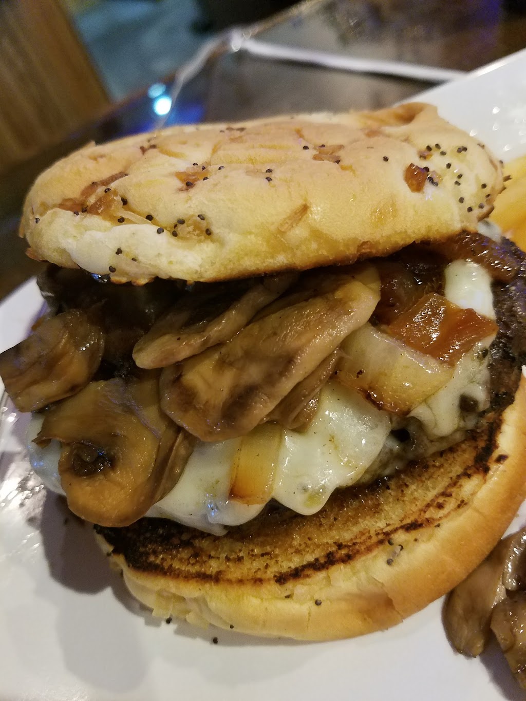 Shortys | restaurant | 1144 E Walnut St, Watseka, IL 60970, USA | 8154320099 OR +1 815-432-0099