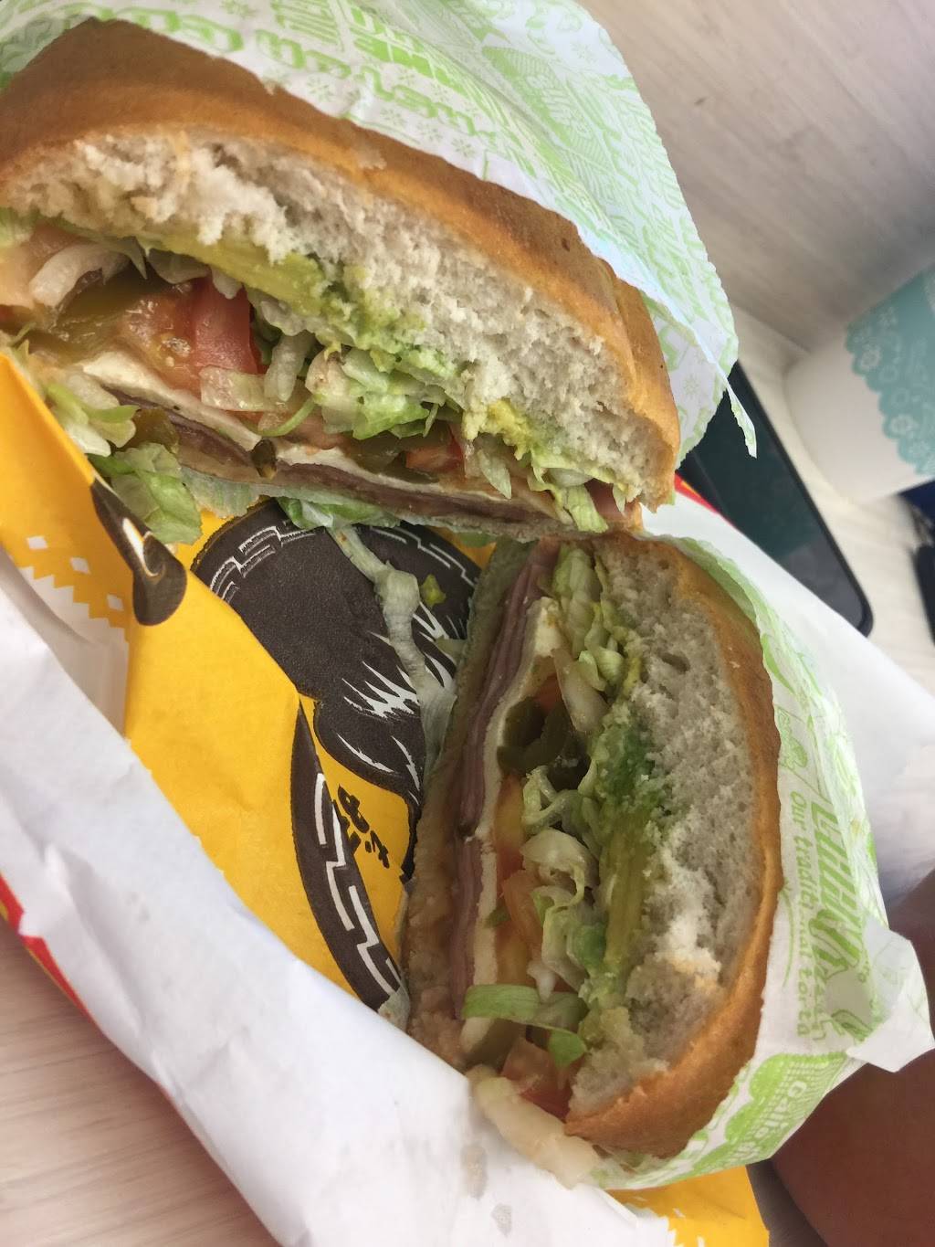 El Gallo Giro | restaurant | 8309 Van Nuys Blvd, Panorama City, CA 91402, USA | 8188915533 OR +1 818-891-5533