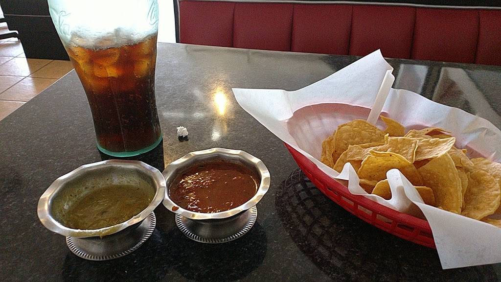 Chicas Place Deli & Grill | restaurant | 251 S Irwindale Ave, Azusa, CA 91702, USA | 6263341341 OR +1 626-334-1341