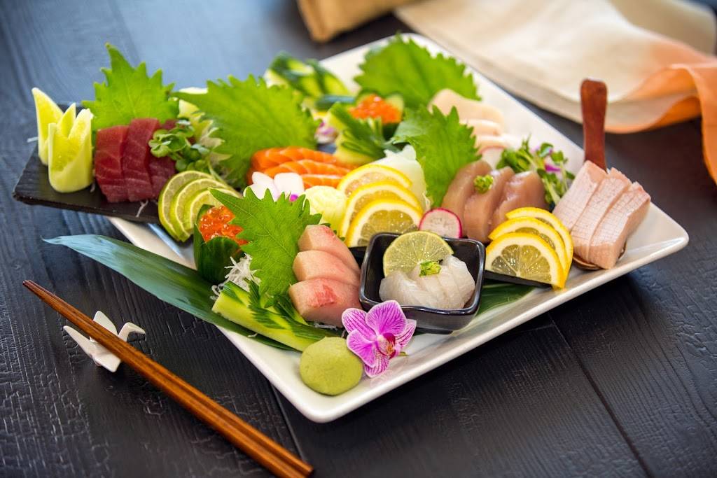 Fish On Fire | restaurant | 101 Town and Country Dr # C, Danville, CA 94526, USA | 9258371027 OR +1 925-837-1027