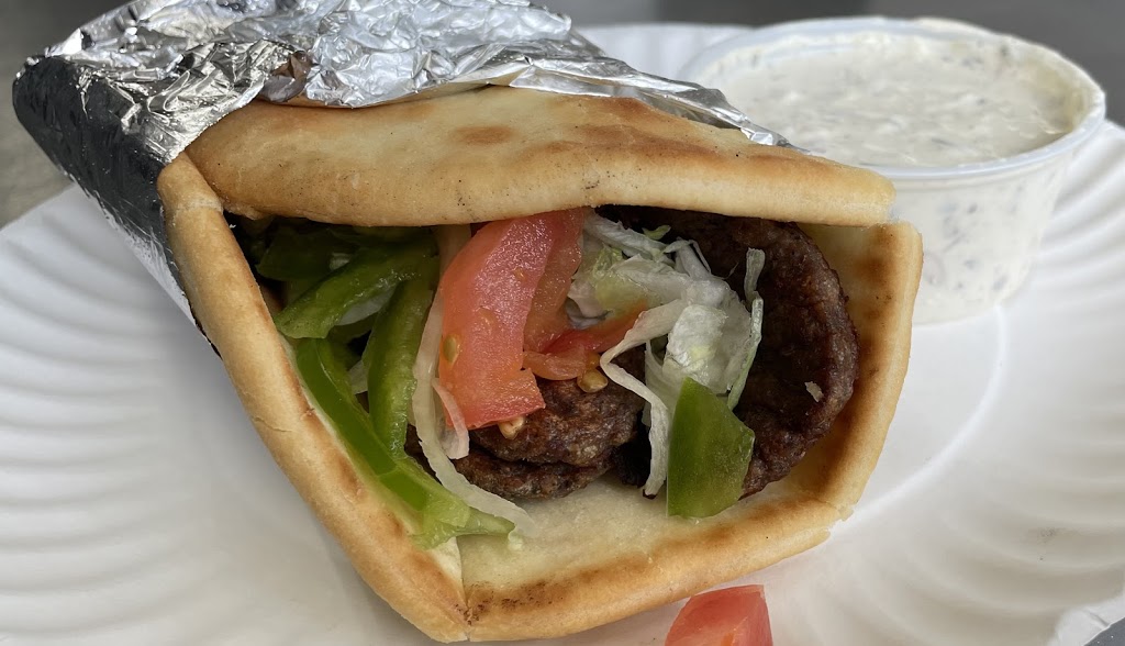 Hometown Pizzeria Syracuse | restaurant | 615 Wolf St, Syracuse, NY 13208, USA | 3154722522 OR +1 315-472-2522