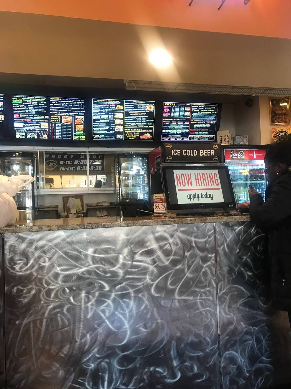 Salvatores Pizza House | restaurant | 612 Penn Ave, Pittsburgh, PA 15221, USA | 4122474848 OR +1 412-247-4848