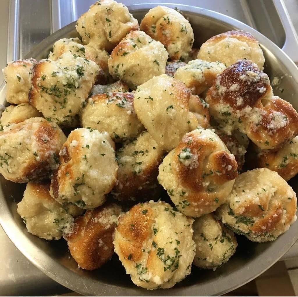 Vinnys Italian Gourmet | restaurant | 272 Washington St, Newark, NJ 07102, USA | 9737990980 OR +1 973-799-0980