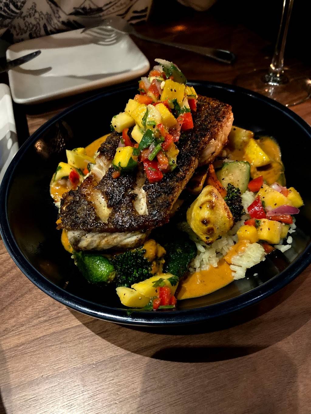 Mercado Restaurant Manhattan Beach | restaurant | 3212A N Sepulveda Blvd, Manhattan Beach, CA 90266, USA | 3105450388 OR +1 310-545-0388