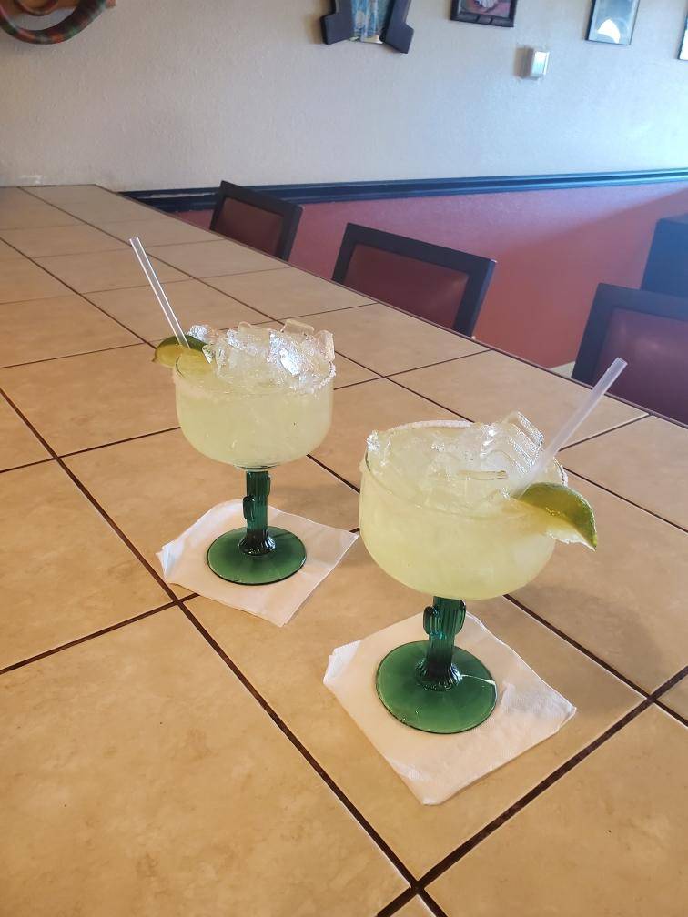 Chapala Mexican Restaurant | restaurant | 2049 Wadsworth Blvd, Lakewood, CO 80214, USA | 7205351288 OR +1 720-535-1288