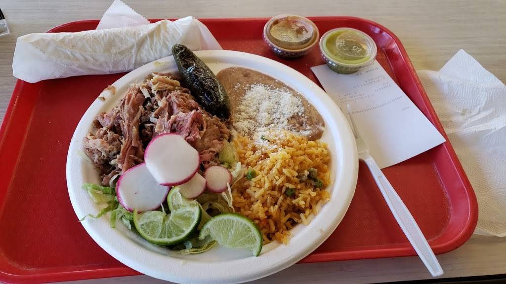 El Gallo Giro | restaurant | 7148 Pacific Blvd, Huntington Park, CA 90255, USA | 3235854433 OR +1 323-585-4433