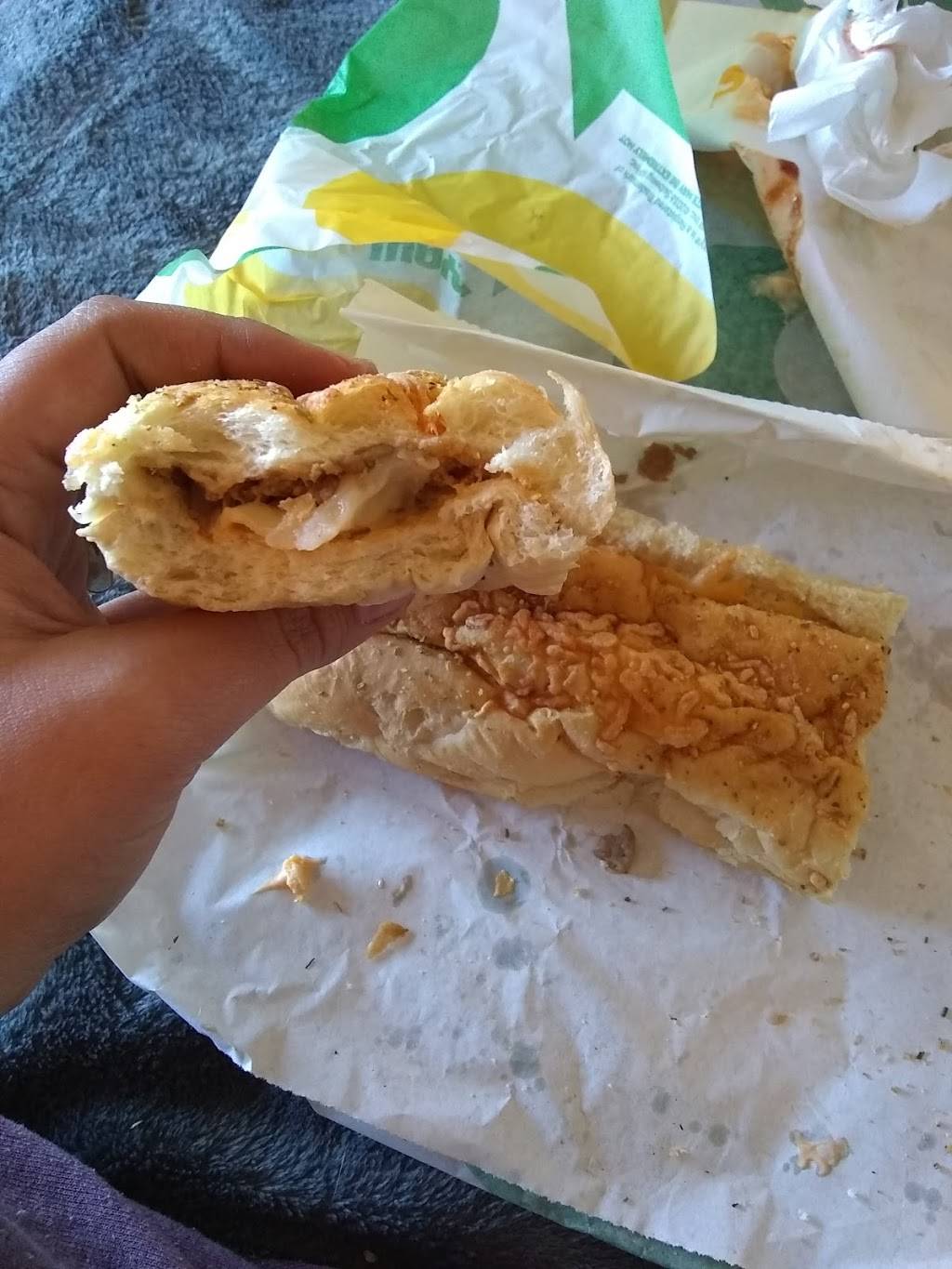 Subway | meal takeaway | 725 25th St, Greeley, CO 80631, USA | 9703538477 OR +1 970-353-8477