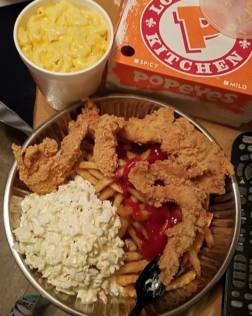 Popeyes Louisiana Kitchen | restaurant | 601 W 191st St, New York, NY 10040, USA | 2127953614 OR +1 212-795-3614