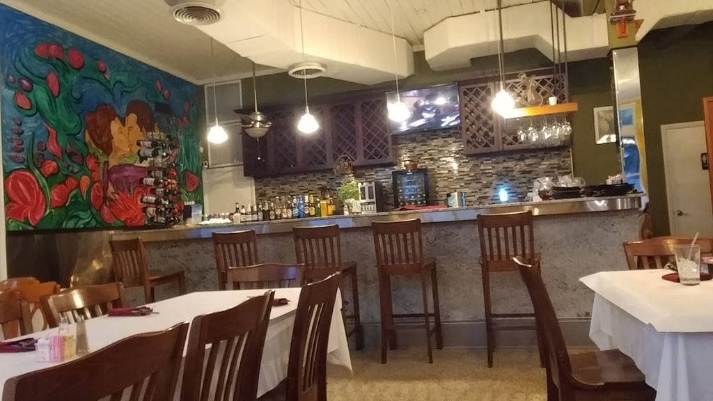 El Puerto Restaurant & Grill | restaurant | 1623 E 5th Ave, Tampa, FL 33605, USA | 8132488222 OR +1 813-248-8222