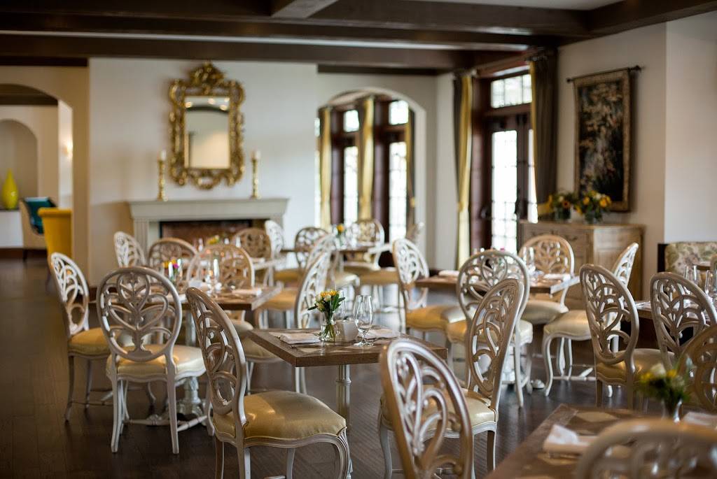 The Bistro & Wine Bar | restaurant | 35 Landmark Dr, Plymouth, MA 02360, USA | 5082092324 OR +1 508-209-2324