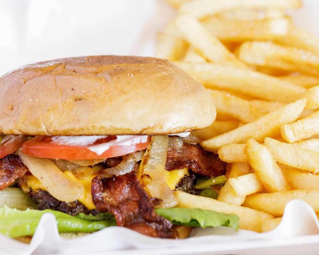 Long Wongs | restaurant | 3035, 1617 N Granite Reef Rd, Scottsdale, AZ 85257, USA | 4808744007 OR +1 480-874-4007