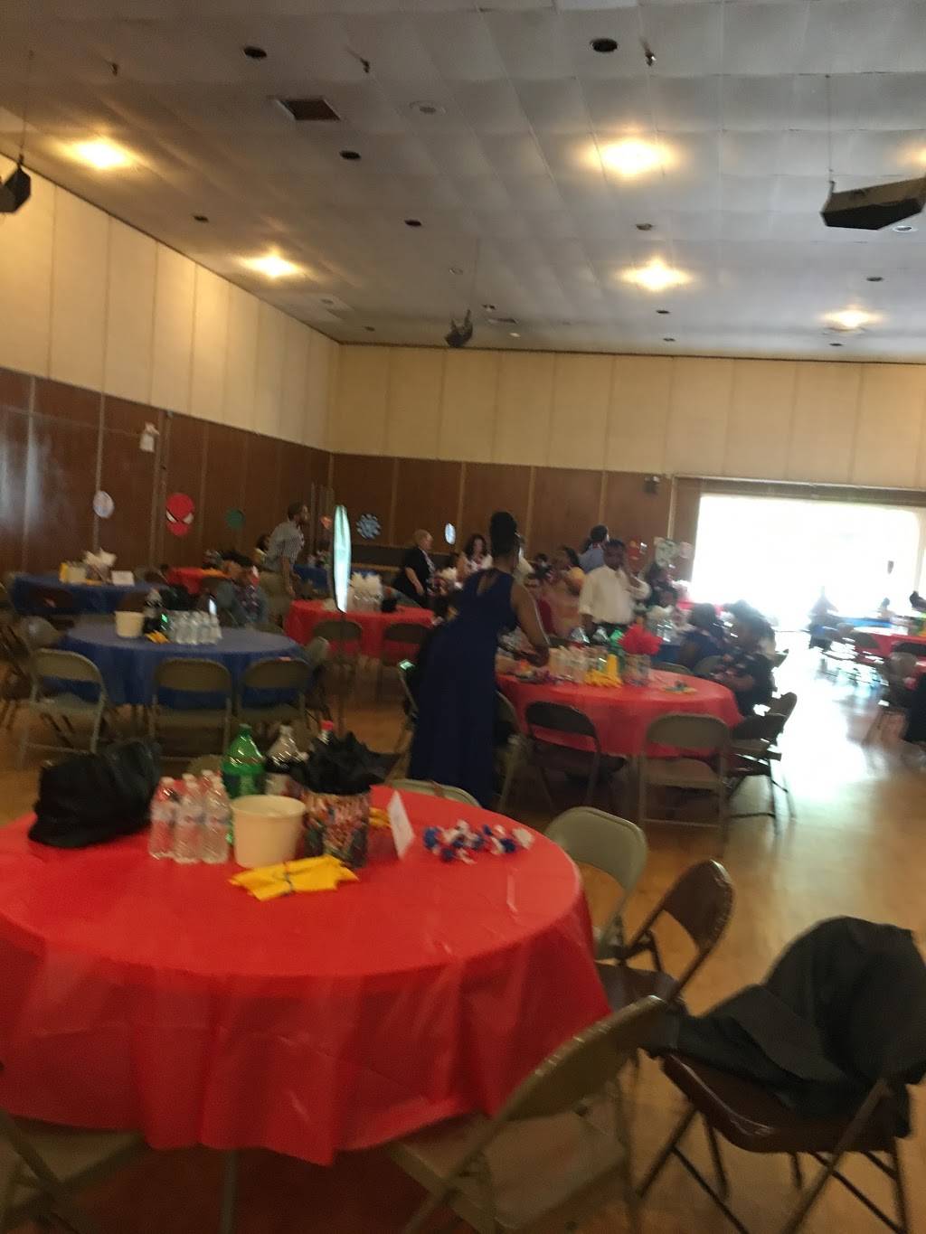 Capri II Pizzeria | restaurant | 149 Dreiser Loop, Bronx, NY 10475, USA | 7186713822 OR +1 718-671-3822