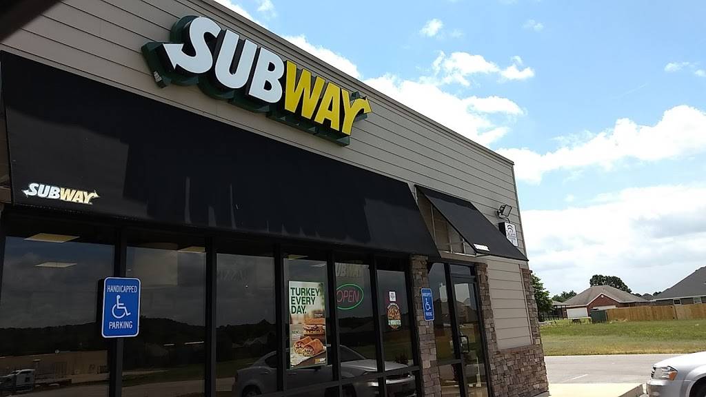 Subway | restaurant | 851 W Buchanan St, Prairie Grove, AR 72753, USA | 4798467827 OR +1 479-846-7827