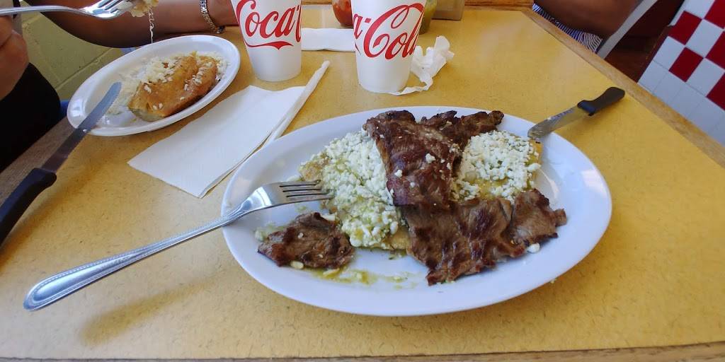 El Huarache Veloz | restaurant | 13127 San Fernando Rd #108, Sylmar, CA 91342, USA | 8188338038 OR +1 818-833-8038