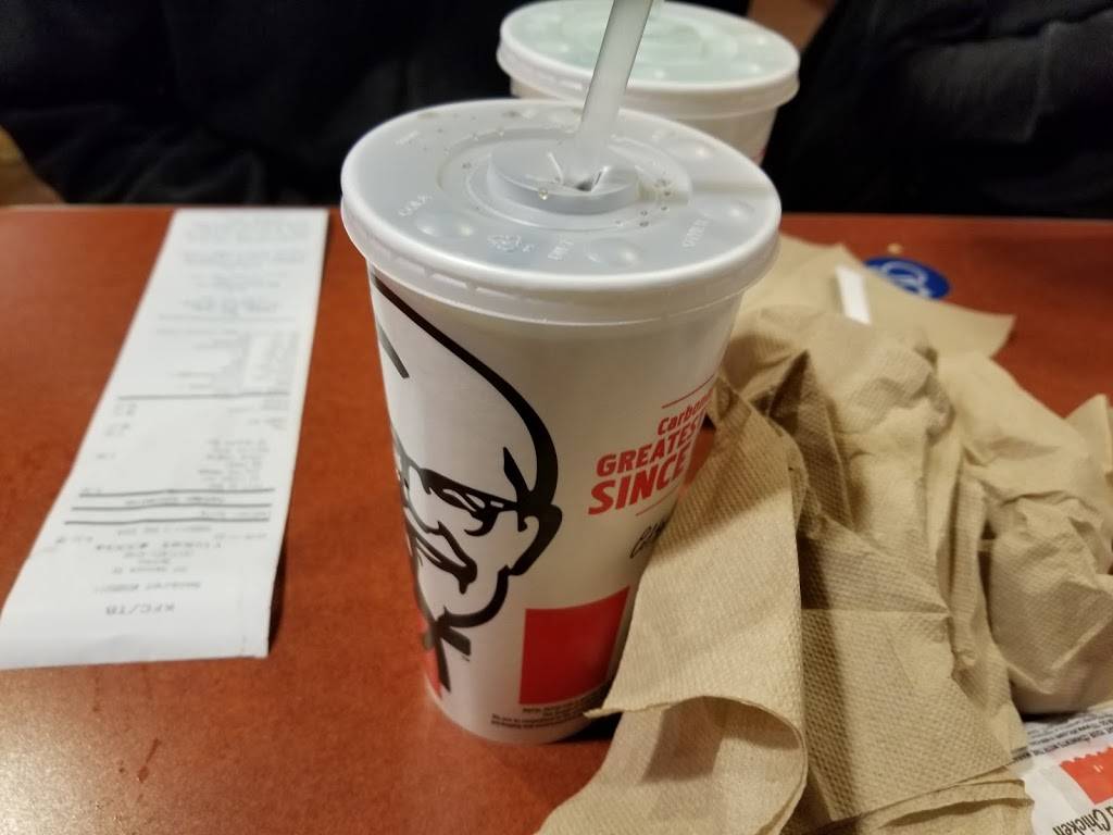 KFC | restaurant | 707 Hancock St, Quincy, MA 02170, USA | 6174714742 OR +1 617-471-4742