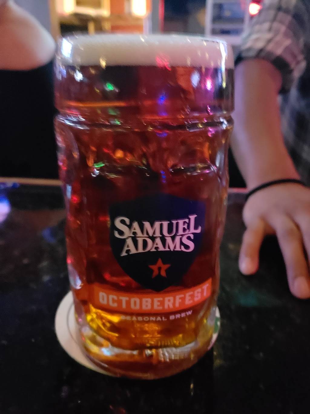 Underpass Restaurant & Lounge | night club | 9400 Grand Ave, Franklin Park, IL 60131, USA | 8474557277 OR +1 847-455-7277