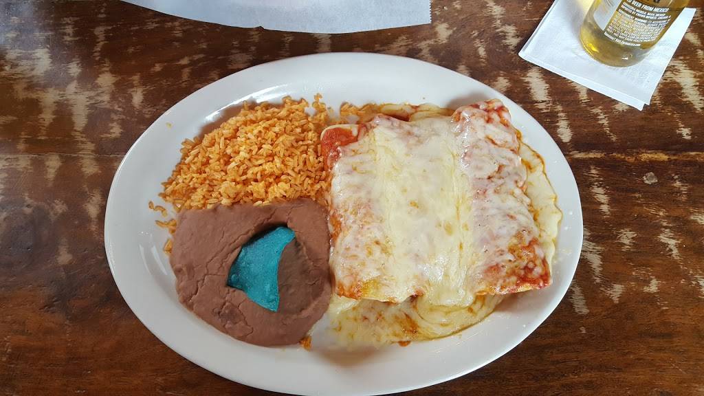 Joses Blue Sombrero | restaurant | 20371 W Bluemound Rd, Brookfield, WI 53045, USA | 2624326667 OR +1 262-432-6667