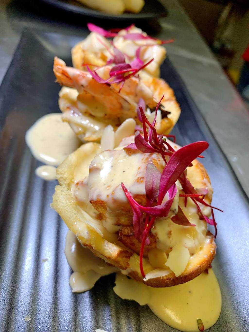 La Terraza Bar & Grill | restaurant | 543 W Hoffman Ave, Lindenhurst, NY 11757, USA | 6319913318 OR +1 631-991-3318