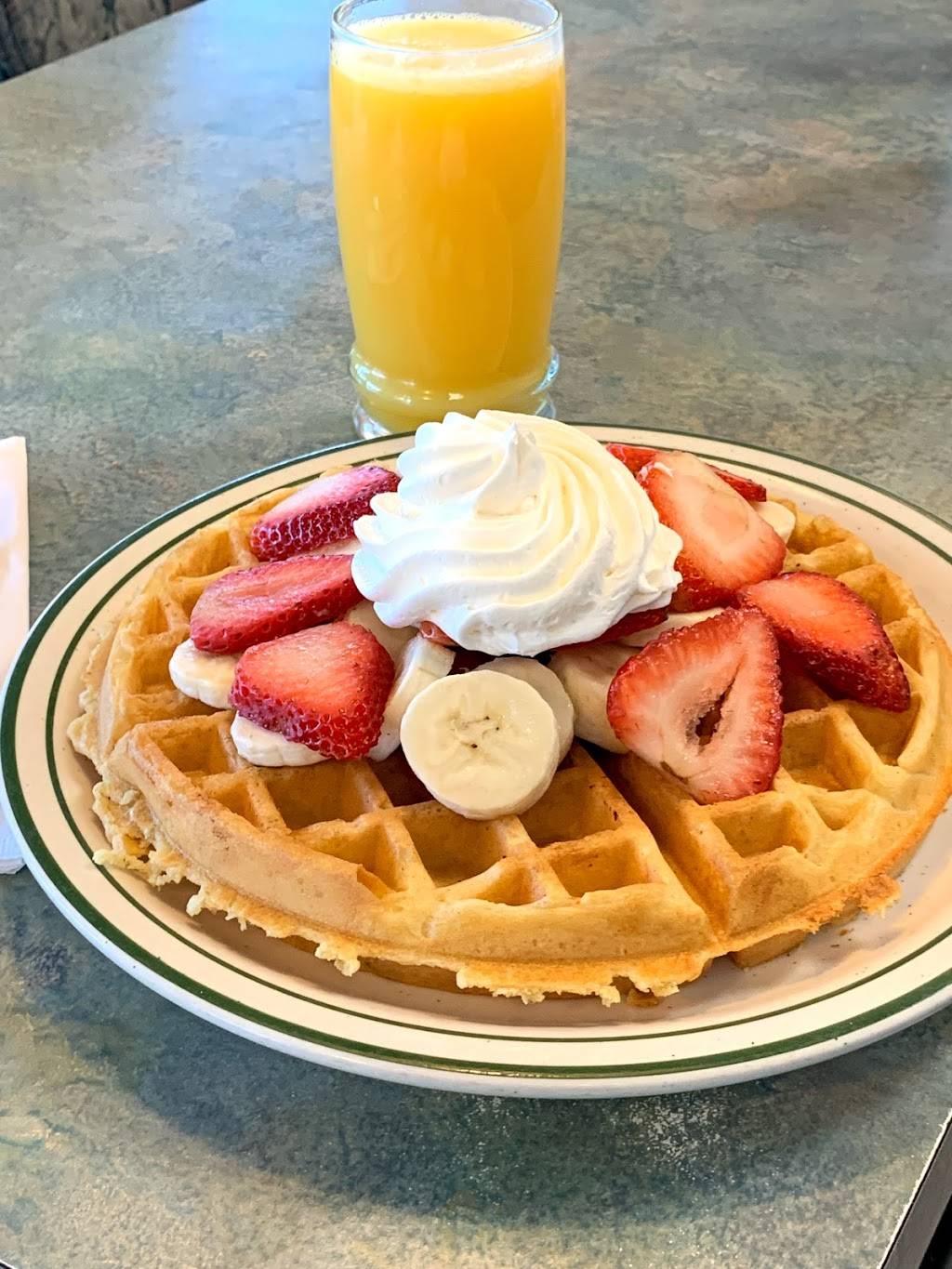 Country Waffles - Livermore | restaurant | 6049 Northfront Rd, Livermore, CA 94551, USA | 9252949630 OR +1 925-294-9630