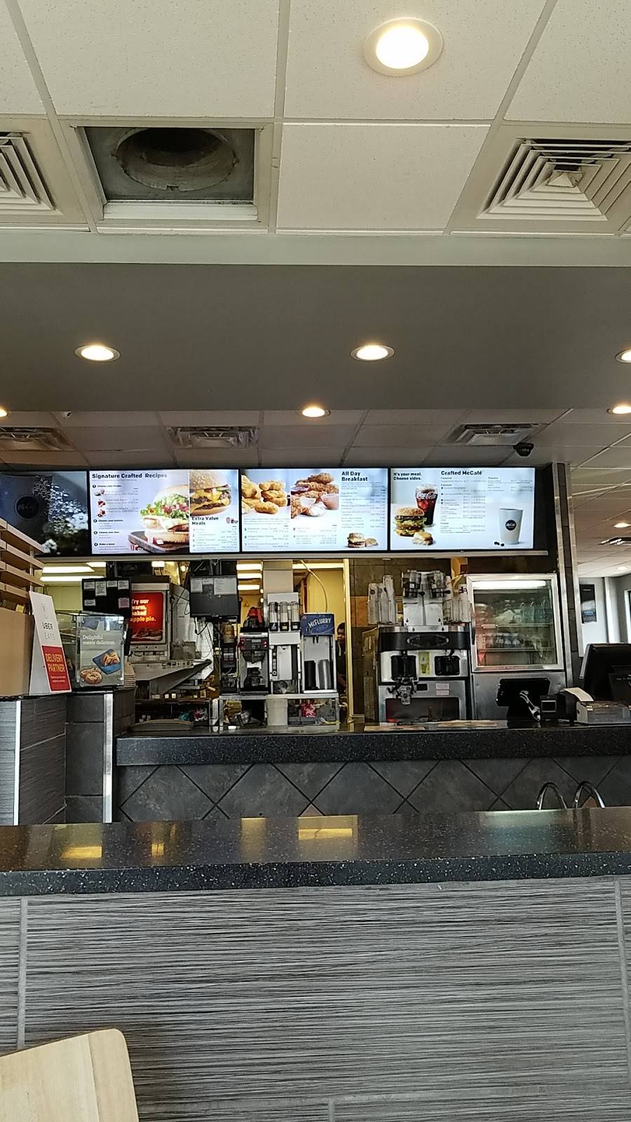 McDonalds | cafe | 7245 Merrill Rd, Jacksonville, FL 32277, USA | 9047448351 OR +1 904-744-8351
