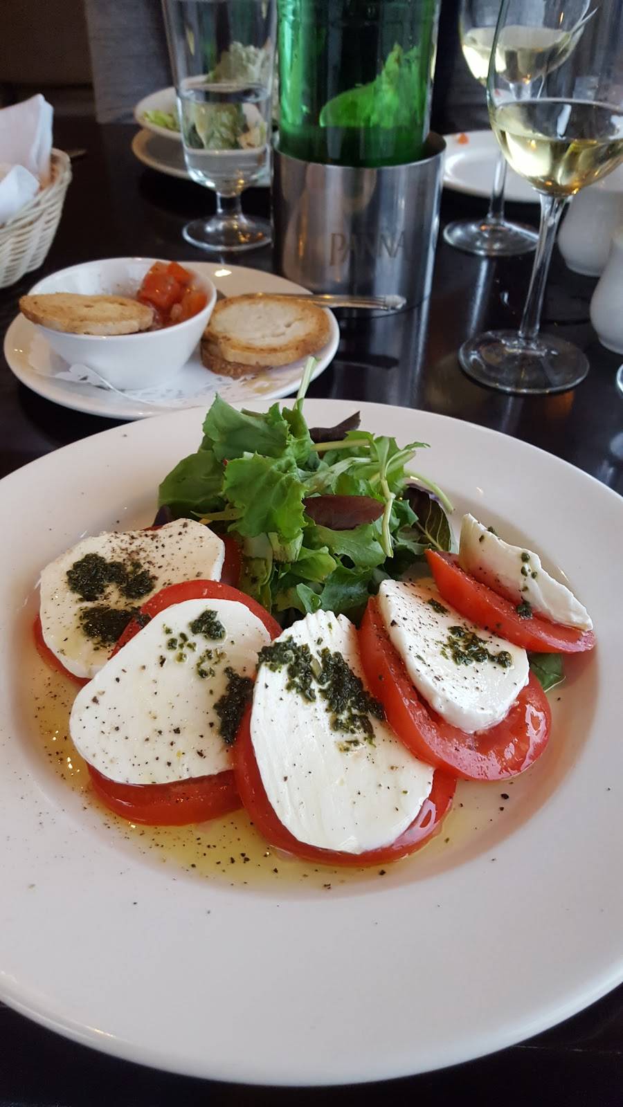 Riventino | restaurant | 7 8e Av, LaSalle, QC H8P 2M6, Canada | 5143660808 OR +1 514-366-0808