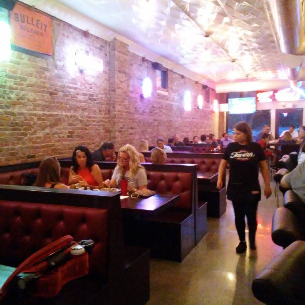 Hillcrest Tavern.St Mathews | restaurant | 3212 Frankfort Ave, Louisville, KY 40206, USA | 5022906917 OR +1 502-290-6917