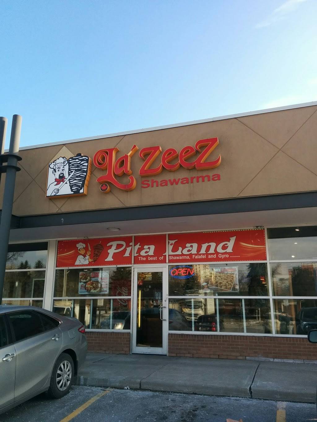 Pita Land | restaurant | 2555 Victoria Park Ave Unit #17, Scarborough, ON M1T 1A3, Canada | 4164981705 OR +1 416-498-1705