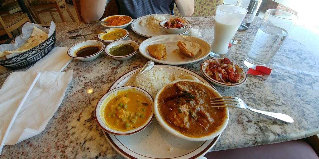 Namaste Flavours | restaurant | 34749 Grand River Ave, Farmington, MI 48335, USA | 2484715555 OR +1 248-471-5555