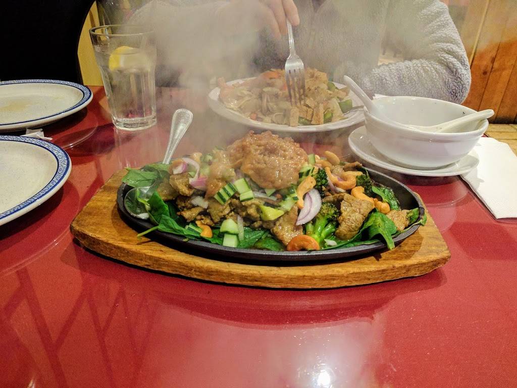 Amazing Thai Cuisine | restaurant | 10604 W Magnolia Blvd, North Hollywood, CA 91601, USA | 8187665433 OR +1 818-766-5433