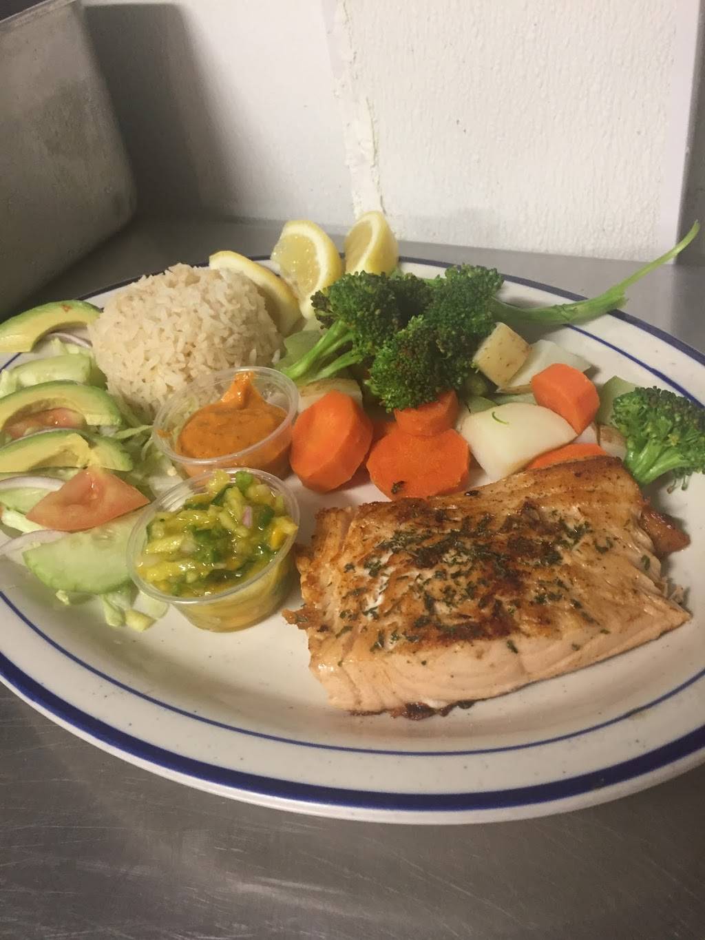 El Puerto Seafood & Mexican Restaurant | restaurant | 2105 Edison Hwy, Bakersfield, CA 93305, USA | 6613261425 OR +1 661-326-1425