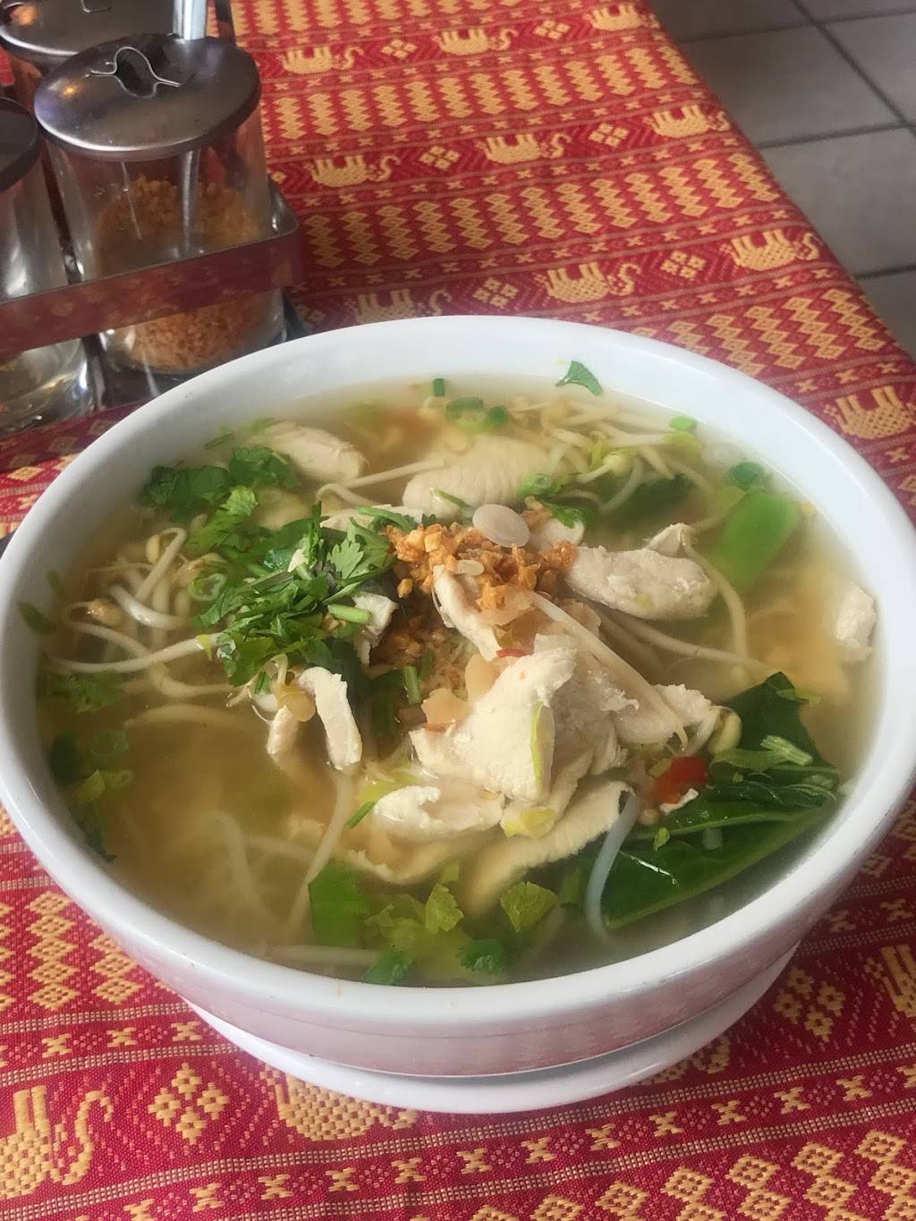 Thai Town Cuisine | restaurant | 1237 South High School Road, Indianapolis, IN 46241, USA | 3177316769 OR +1 317-731-6769