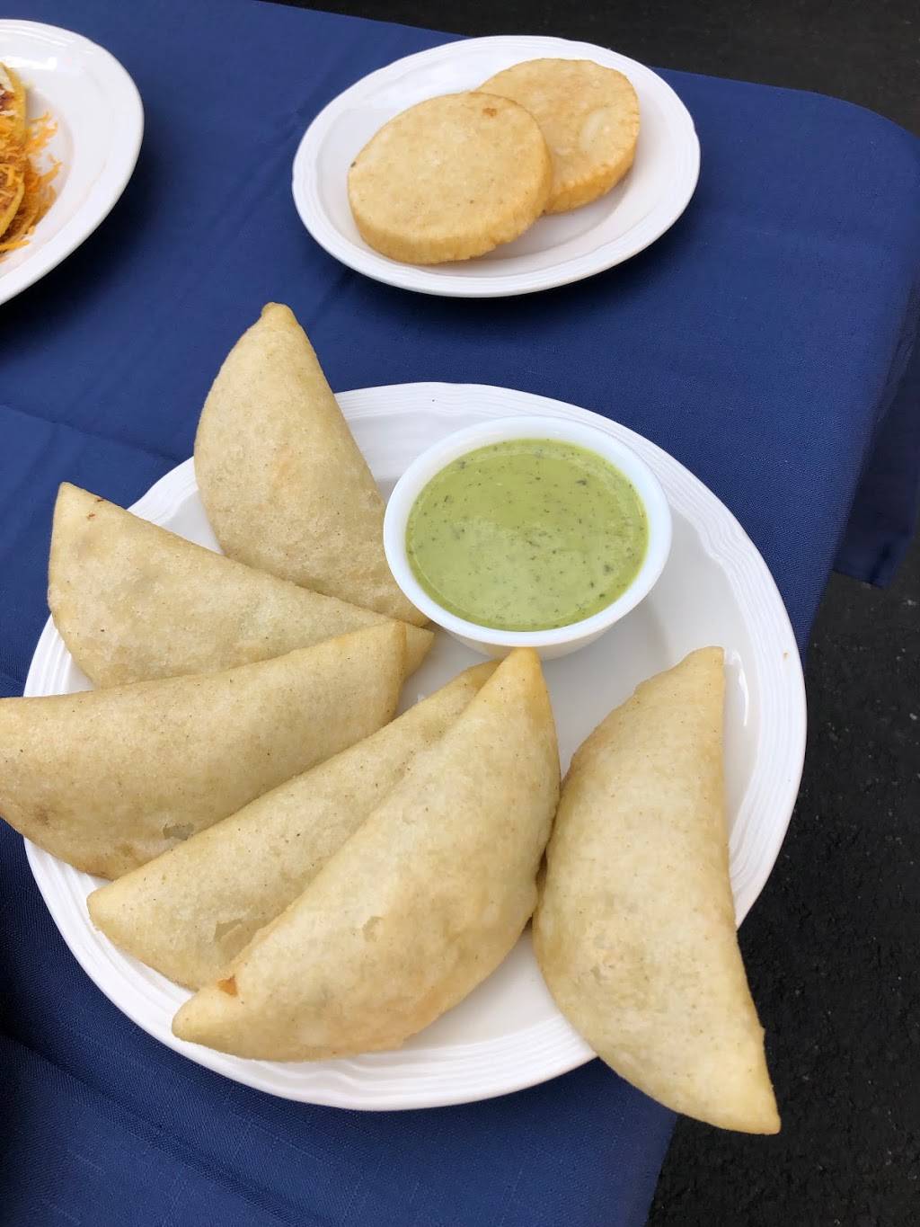 Arepa Soundtracks Venezuelan Cuisine | restaurant | 2113 N 120th Dr, Avondale, AZ 85392, USA | 4803882122 OR +1 480-388-2122