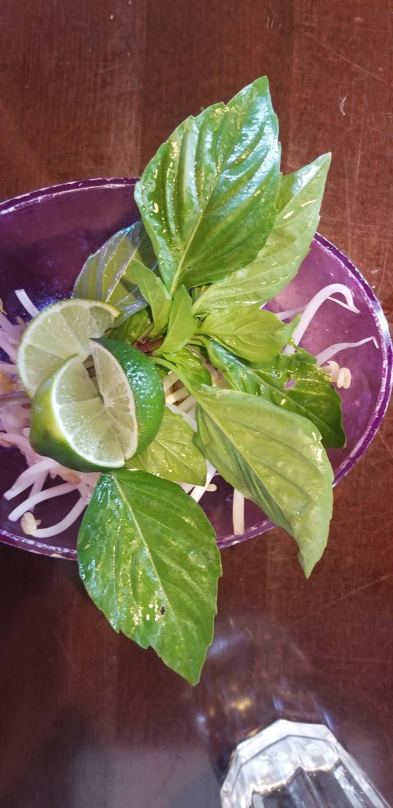 Phomono Vietnamese Cuisine | restaurant | 2215 Steeles Ave W C4-5, North York, ON M3J 3N2, Canada | 4167369777 OR +1 416-736-9777