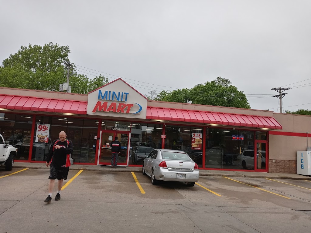 Minit Mart | restaurant | 6024 Blue Ridge Blvd, Raytown, MO 64133, USA | 8167370730 OR +1 816-737-0730