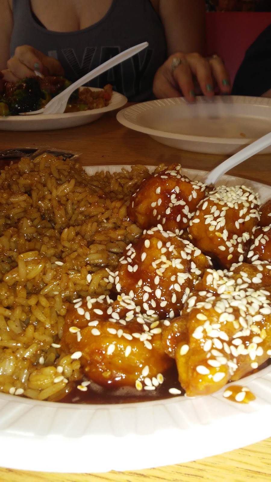 Hong Kong Chinese Restaurant | restaurant | 602 Jones Ferry Rd, Carrboro, NC 27510, USA | 9199420850 OR +1 919-942-0850