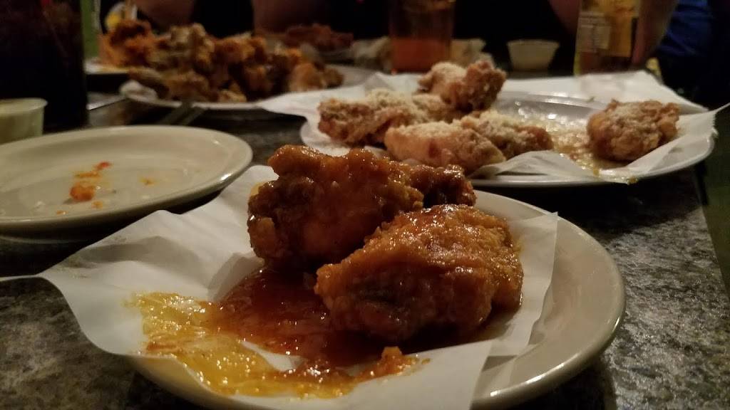 Richards Restaurant and Bar | restaurant | 5305 N 32nd Ave, Wausau, WI 54401, USA | 7156757070 OR +1 715-675-7070