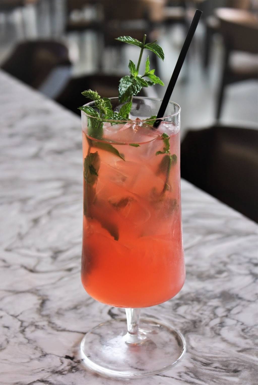 Wrights Brew & Bistro | restaurant | 10 Marriott Dr, Lincolnshire, IL 60069, USA | 8476340100 OR +1 847-634-0100