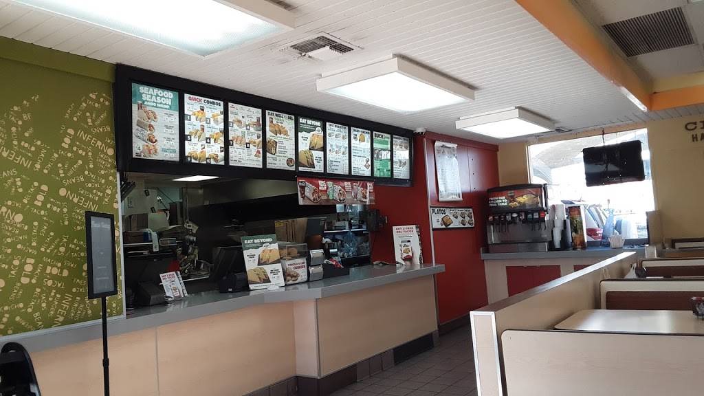 Del Taco | meal takeaway | 3705 S Robertson Blvd, Culver City, CA 90232, USA | 3108398897 OR +1 310-839-8897