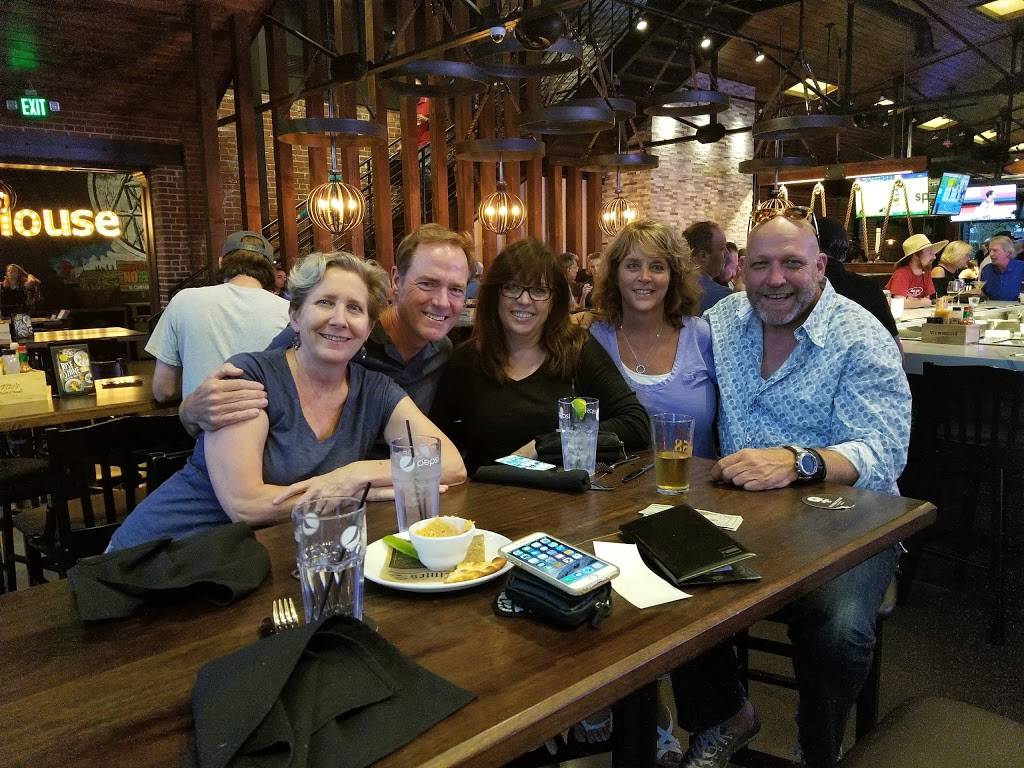 ViewHouse Littleton | restaurant | 2680 Littleton Main St, Littleton, CO 80120, USA | 3037974829 OR +1 303-797-4829