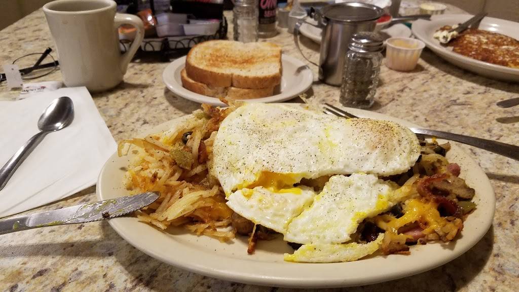 Oinks Restaurant | restaurant | 8386 WI-76 Suite A, Neenah, WI 54956, USA | 9204861821 OR +1 920-486-1821