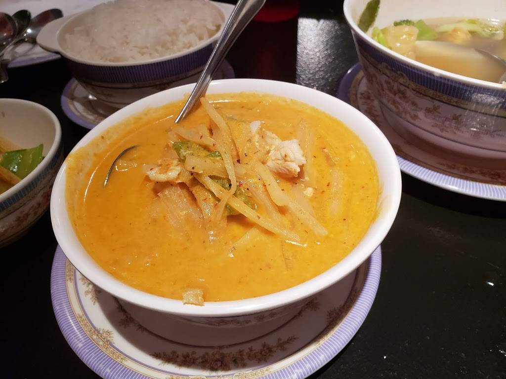 Karunas Thai Plate | restaurant | 1917 E Grant Rd, Tucson, AZ 85719, USA | 5203254129 OR +1 520-325-4129