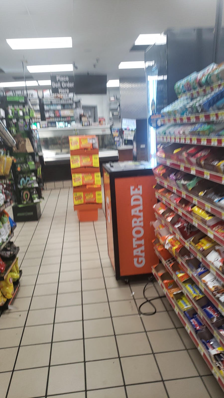 Shell | restaurant | 970 Cedar Lake Rd, Biloxi, MS 39532, USA | 2283923110 OR +1 228-392-3110