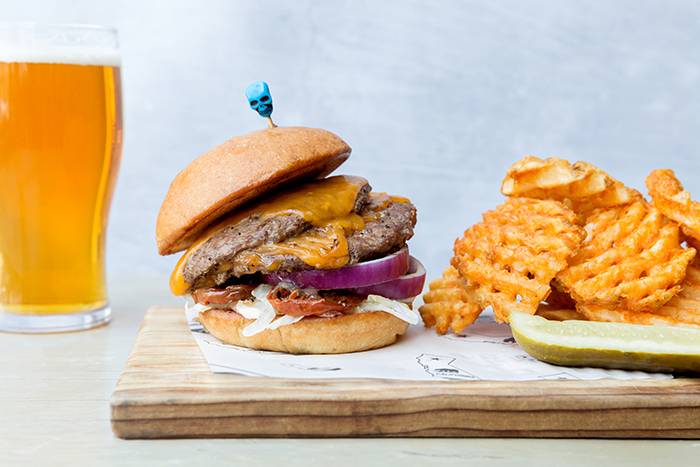 Pacific Hideaway | restaurant | 500 Pacific Coast Hwy, Huntington Beach, CA 92648, USA | 7149654448 OR +1 714-965-4448