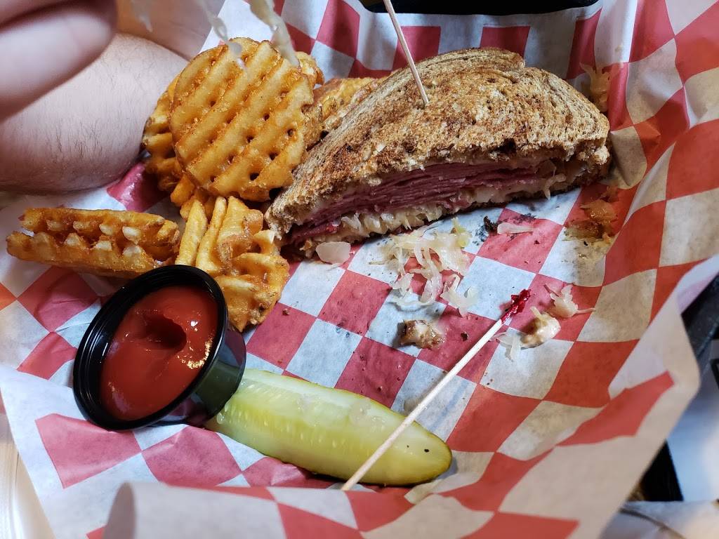 Marietta Brewing Company | restaurant | 167 Front St, Marietta, OH 45750, USA | 7403732739 OR +1 740-373-2739