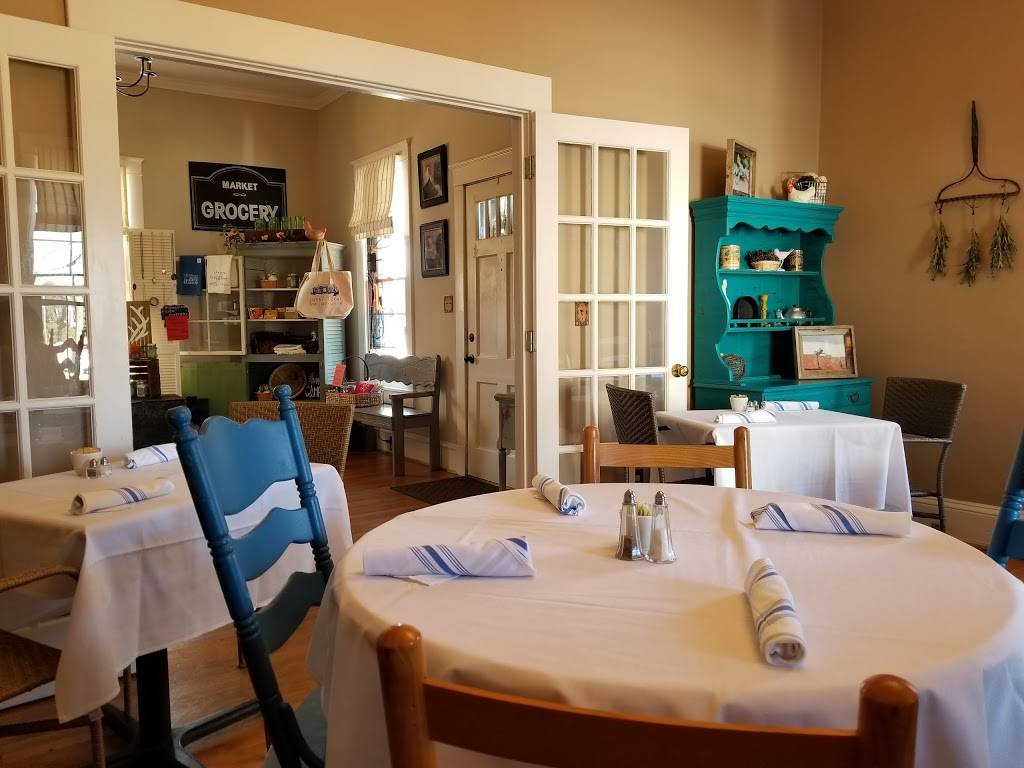 The Bleu Porch Kitchen & Market | restaurant | 302 N Main St, Greer, SC 29650, USA | 8644790433 OR +1 864-479-0433