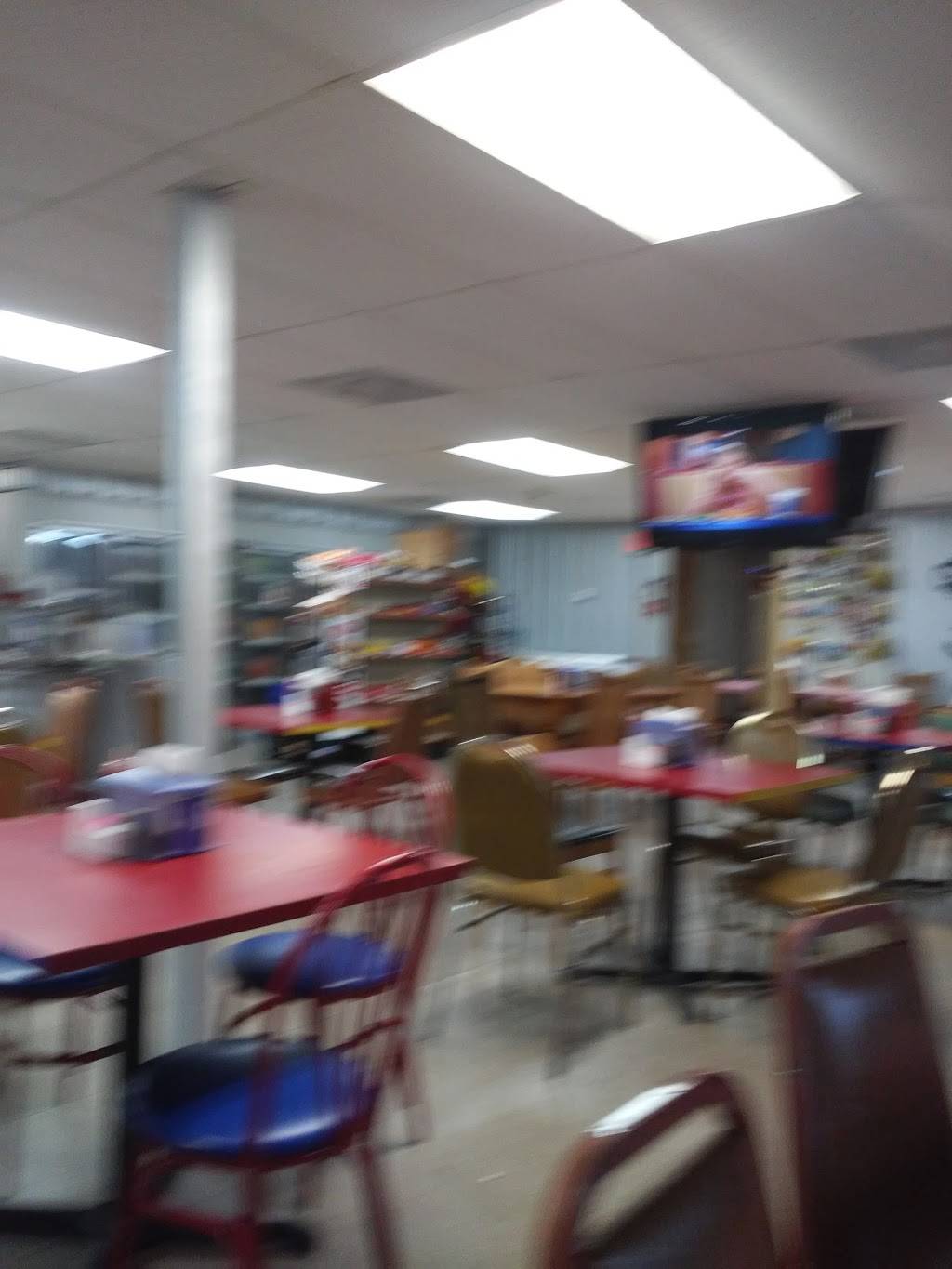 Halls Mill Country Diner | restaurant | 871 Halls Mill Rd, Unionville, TN 37180, USA | 9312943474 OR +1 931-294-3474