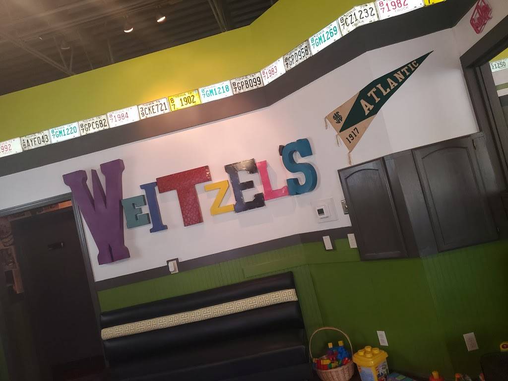 Weitzels Restaurant and Bar | restaurant | 1904 E 7th St, Atlantic, IA 50022, USA | 7122437090 OR +1 712-243-7090
