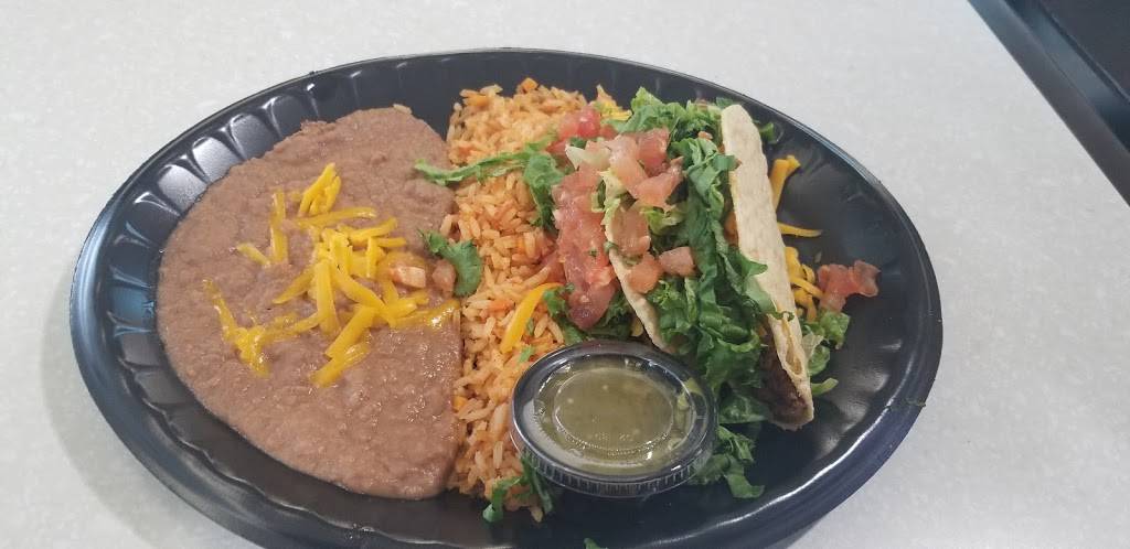 El Real | restaurant | 3950 S Terminal Rd, Houston, TX 77032, USA | 2817676190 OR +1 281-767-6190