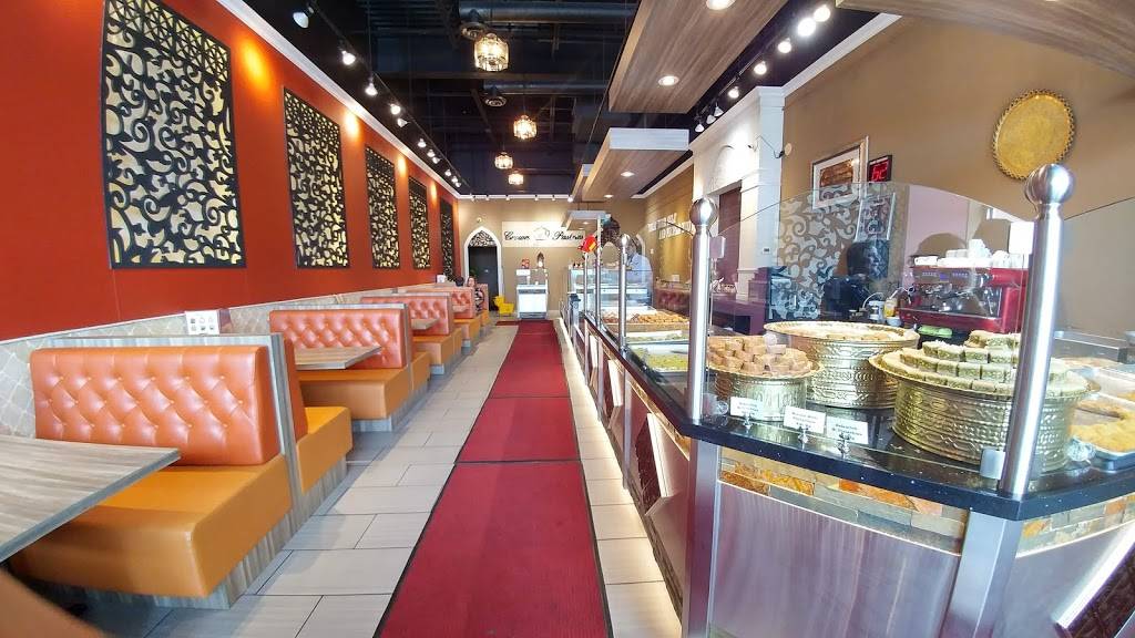 Crown Pastries | bakery | 5083 Dixie Rd d3, Mississauga, ON L4W 0E6, Canada | 9056022018 OR +1 905-602-2018