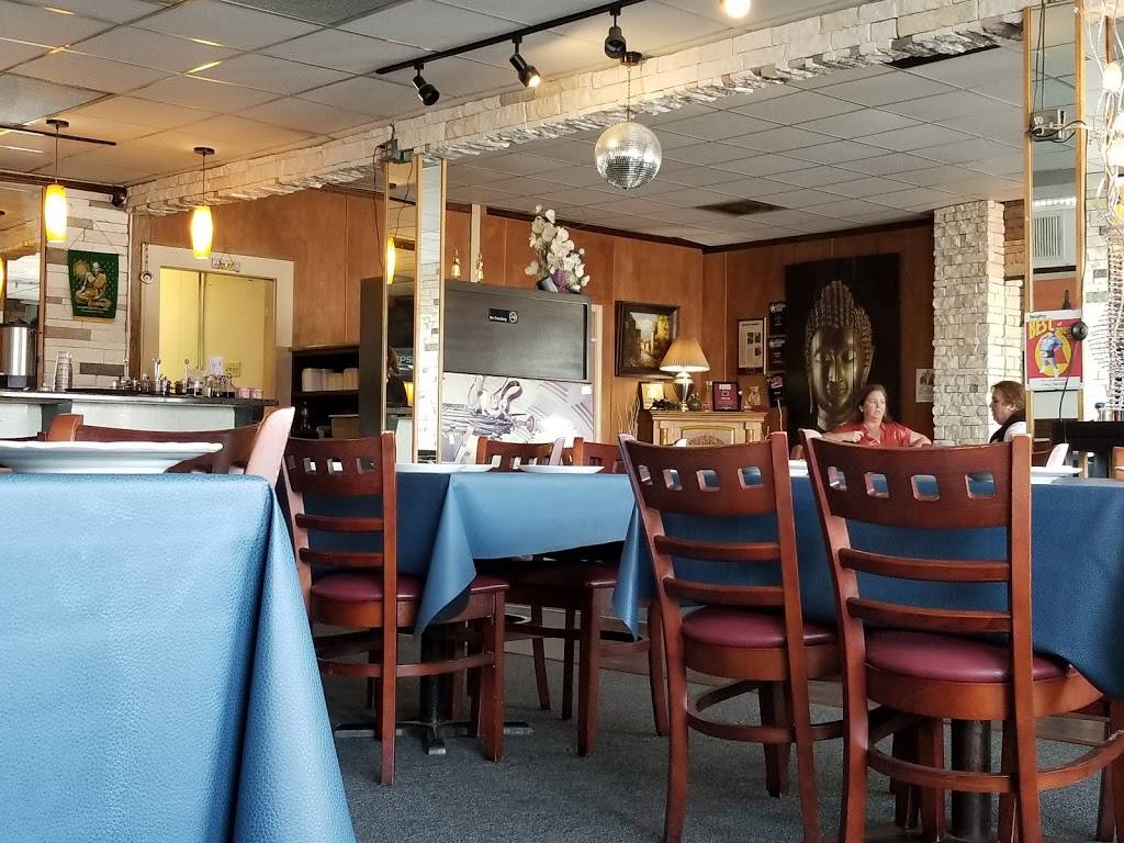 Vieng Thai | restaurant | 6929 Long Point Rd, Houston, TX 77055, USA | 7136889910 OR +1 713-688-9910